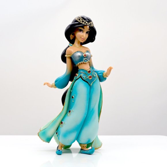 Aqua green Jasmin theme necklace with large silver lobster class. - Picture 5 of 7